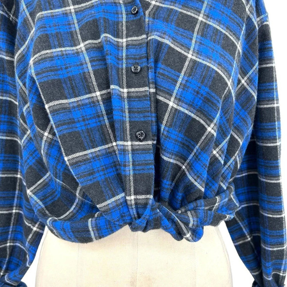Zara‎ Blue Plaid Flannel Cropped Button Down Shirt Size XS - Picture 4 of 11